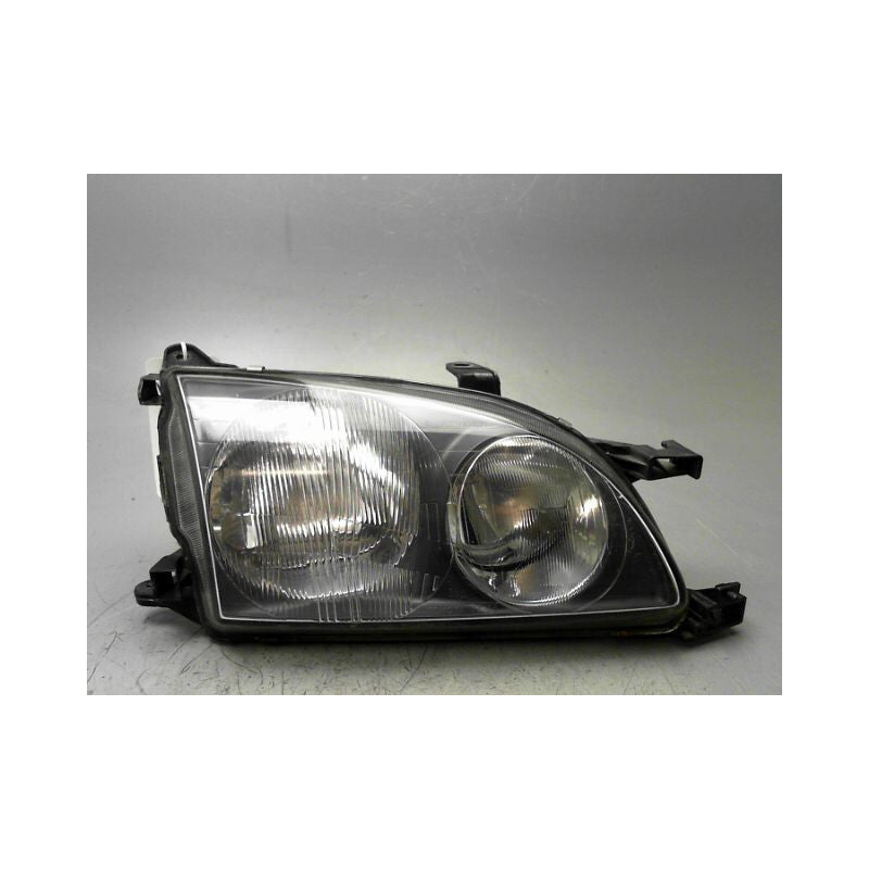 PHARE DROIT TOYOTA AVENSIS -2000